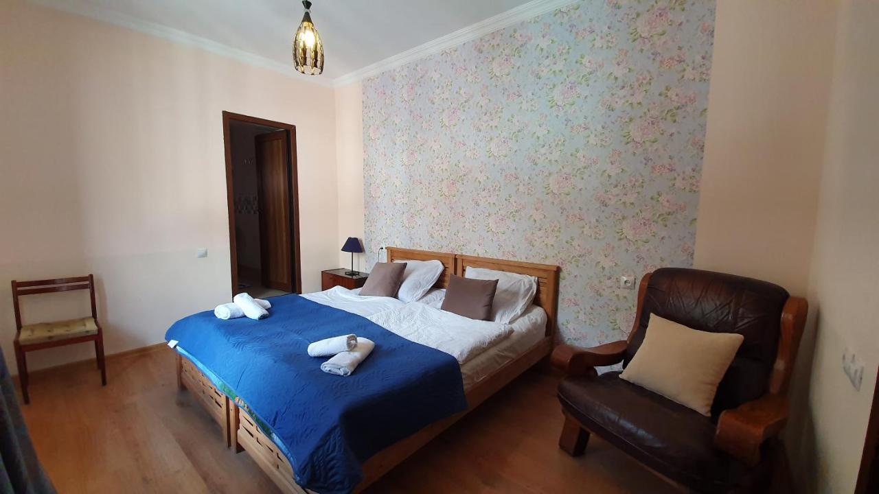Guest House Sandro Kazbegi Dış mekan fotoğraf
